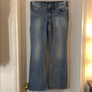 Silver Jeans | 28x30 Suki Mid-rise Bootcut Jeans